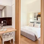 Suityrhome Rionemonti2 شقة روما